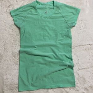 Lululemon mint green athletic shirt
